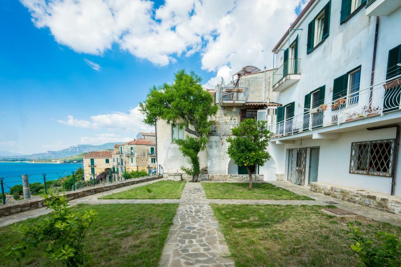 Borgo Dei Saraceni - Suites & Apartments Agropoli Eksteriør billede